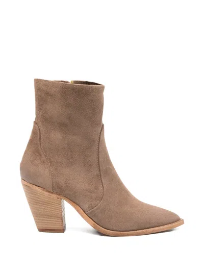 Julie Dee Pointed Heeled Ankle Boots In Brown