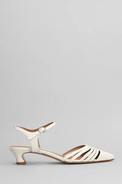 JULIE DEE JULIE DEE PUMPS