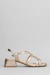 Julie Dee Sandals In Copper Leather