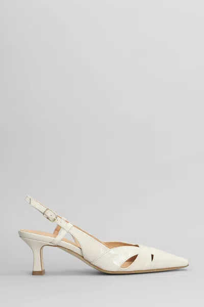 Julie Dee 60mm Leather Pumps In White