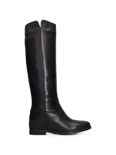 Julie Dee Round-toe Knee-high Boots In Black
