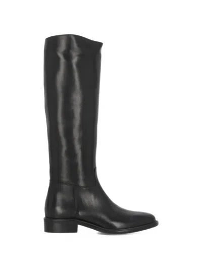 Julie Dee Round-toe Knee-high Boots In Black