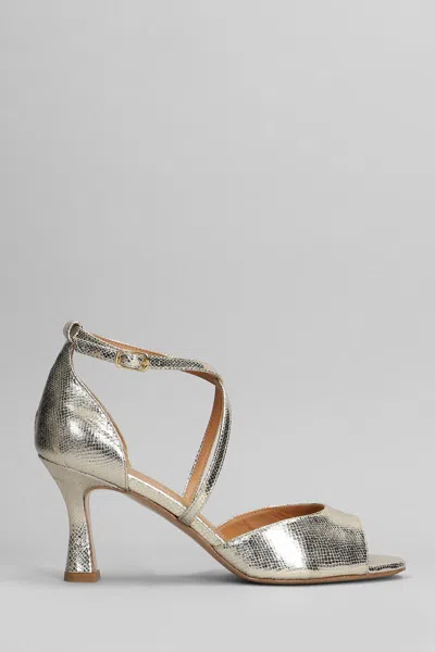 Julie Dee Sandals In Platinum