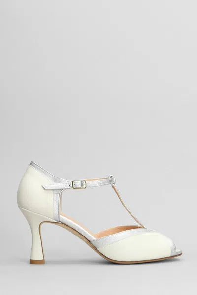 JULIE DEE JULIE DEE SANDALS