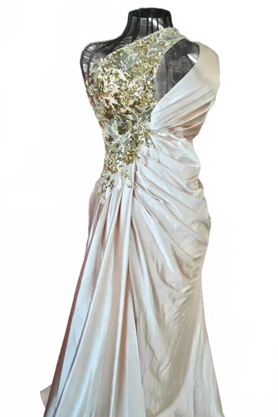 Juliet Women's Showpiece Dress In Gold In White