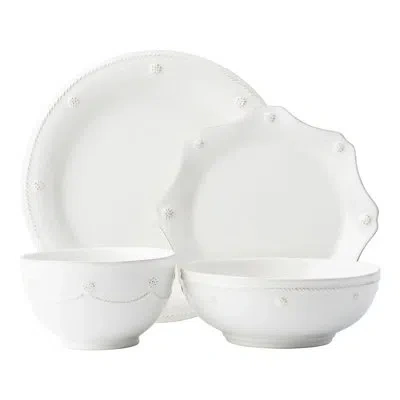 Juliska Berry & Thread 4 - Piece Place Setting With 2 Bowls In Whitewash