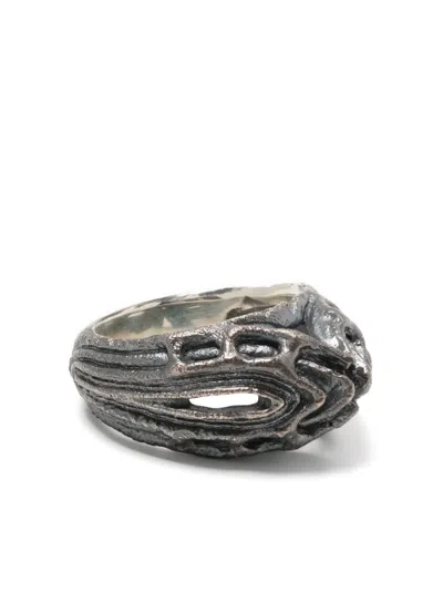 Julius Carved Vintage-effect Ring In Silver