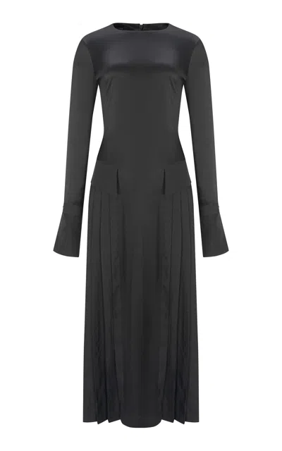 Julycolumn Moda Operandi In Black