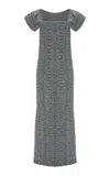 Julycolumn Moda Operandi In Gray