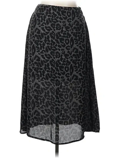 Pre-owned Jun & Ivy Casual Skirt In Gray