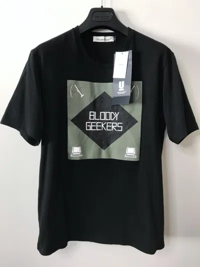 Pre-owned Jun Takahashi X Undercover Sz 2 Bloody Geekers Computer Scythe Flag Graphic Print Ss19 In Black
