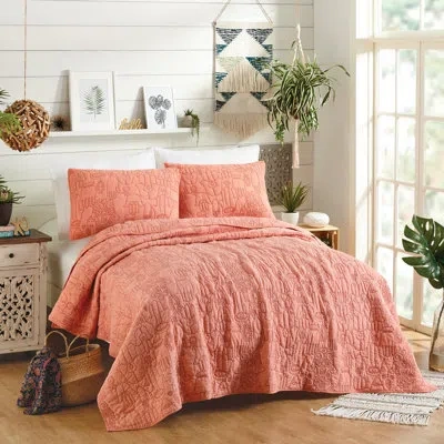 Jungalow Hamsa Solid Embroidered 3-piece Quilt Set In Blush