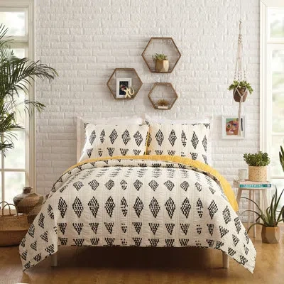 Jungalow Prosperity 100% Cotton Reversible Quilt Set – Modern Global Print, Lightweight & Breathable Bedding In White