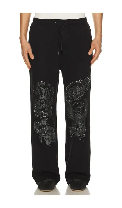 Jungles Loud Noises Track Pant In Black
