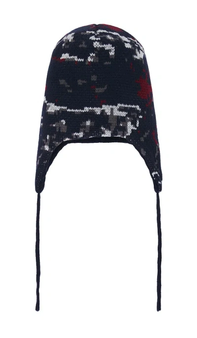 Jungles Static Tie Up Beanie In Black