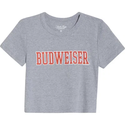 Junk Food Budweiser® Crop Graphic T-shirt In Gray