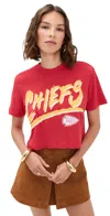 Junk Food Chiefs Thrill Mn Crop Tee Licorice In Red