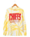 JUNK FOOD CLOTHING CHIEFS GAME TIME TIE DYE LONG SLEEVE TEE