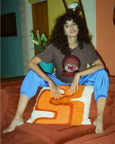 Junk Food Clothing Nfl Infinite Vibe Chiefs Flea Market Tee In Pink