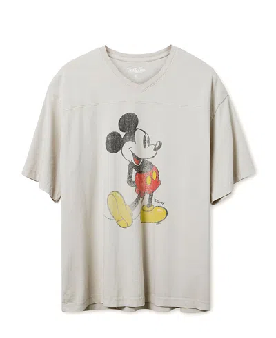Junk Food Clothing Unisex Mickey '28 Hockey Tee In Neutral