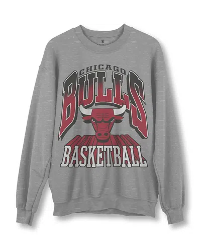 Junk Food Clothing Unisex Nba Chicago Bulls Backcourt Crew Fleece Sweatshirt In Heather Grey