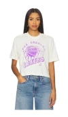 Junk Food Lakers Å›¾æ¡ˆtæ�¤ Â€“ Ç™½è‰². Å°ºç � Xl/1x (also Â€“ L, M, S, Xs). In White