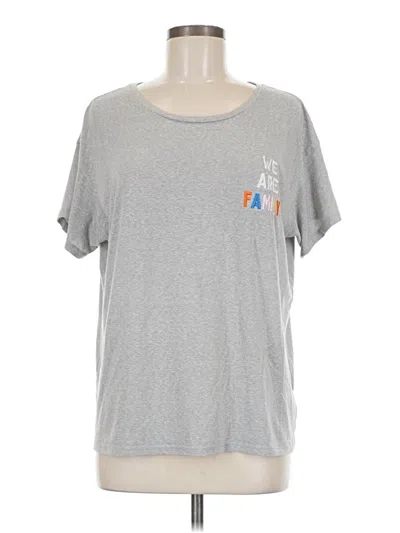 Pre-owned Junk Food Short Sleeve T-shirt In Silver