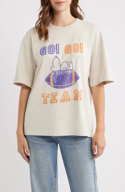 Junk Food Snoopy Graphic T-shirt In Neutral