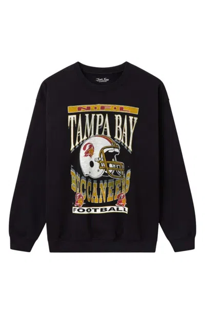 Junk Food Tampa Bay Buccaneers Graphic Sweatshirt In Black