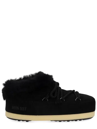 Junya Watanabe Man X New Balance Moon Boot Evx Suede Mules With Sheepskin Trim In Black