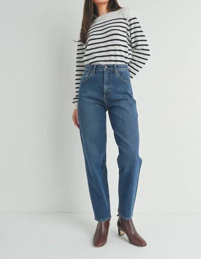 Just Black Denim Tapered Barrel Jeans In Medium Denim In Blue