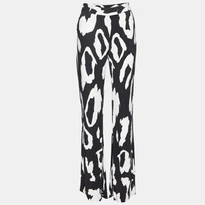 Pre-owned Just Cavalli Monochrome Printed Crepe Flared Trousers M In Black
