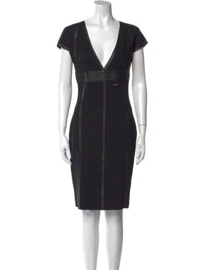 Pre-owned Just Cavalli V-neck Knee-length Dress In Black