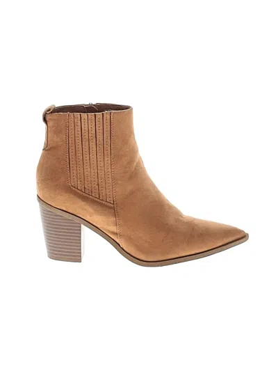 Pre-owned Just Fab Ankle Boots In Tan