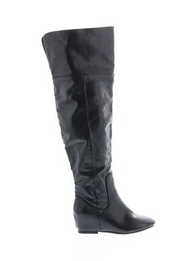 Pre-owned Just Fab Boots In Black