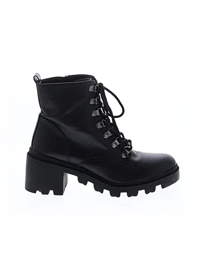Pre-owned Just Fab Boots In Black
