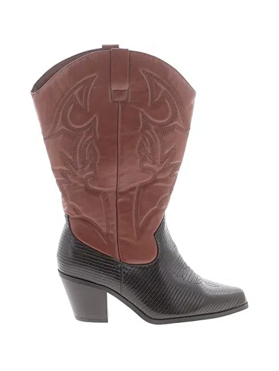 Pre-owned Just Fab Boots In Brown