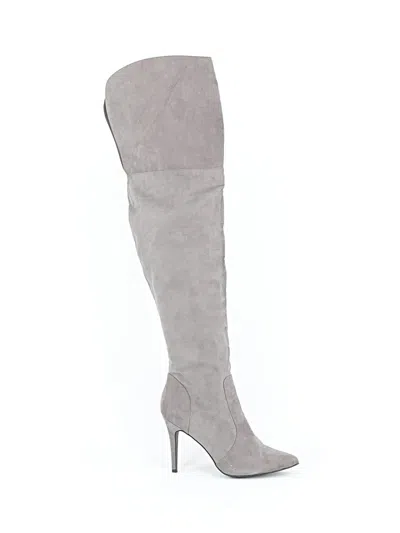 Pre-owned Just Fab Boots In Gray