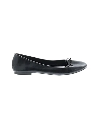Pre-owned Just Fab Flats In Black