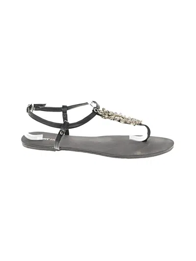 Pre-owned Just Fab Sandals In Black