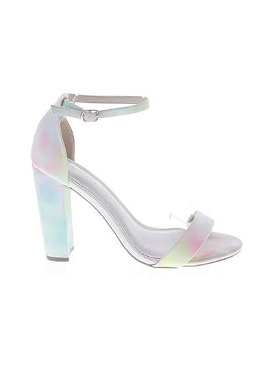 Pre-owned Just Fab Sandals In White