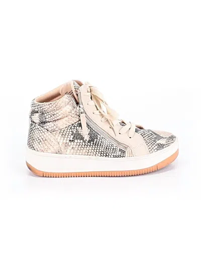 Pre-owned Just Fab Sneakers In Gold