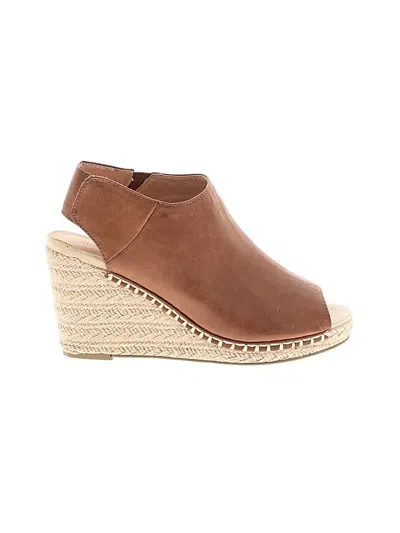 Pre-owned Just Fab Wedges In Brown