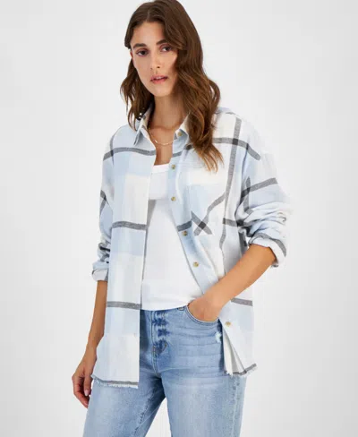 Just Polly Juniors' Girlfriend Frayed-hem Plaid Shirt In Baby Blue