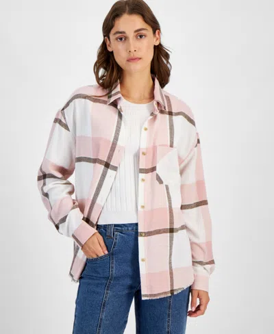 Just Polly Juniors' Girlfriend Frayed-hem Plaid Shirt In Ballet Pink