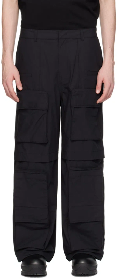 Juunj Black Vented Cargo Pants