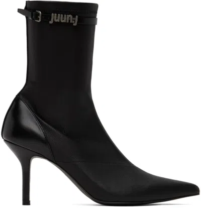 Juunj Black Pointed Ankle Boots