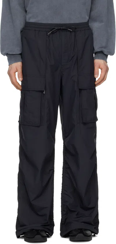 Juunj Ripstop Poly Puckering Cargo Pants In Black