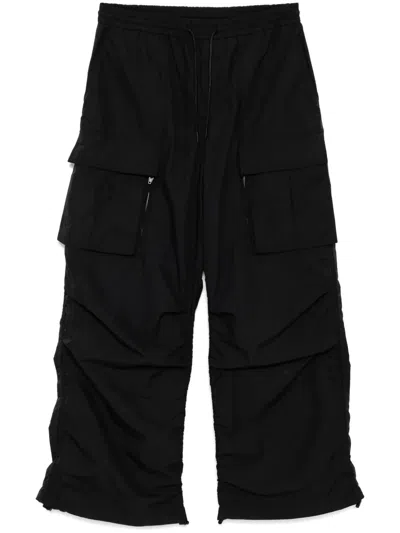 Juunj Front Cargo Pocket Pants In Black