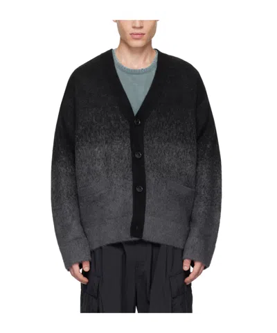 Juunj Gradient Color V-neck Cardigan In Black